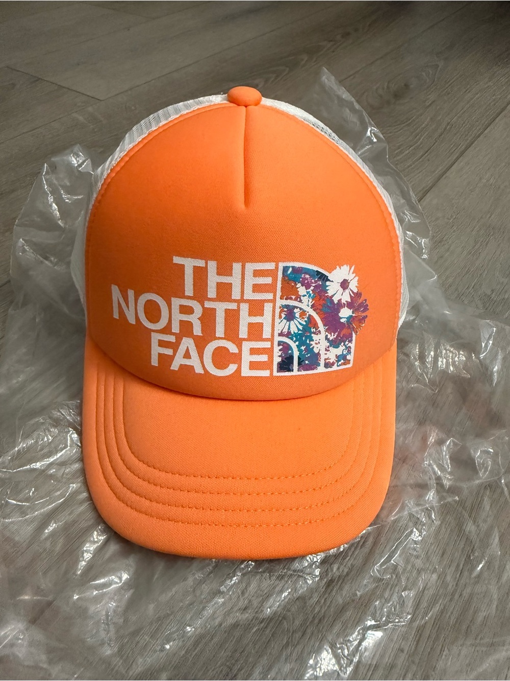 NWT The North Face Neon Orange/White Trucker Hat